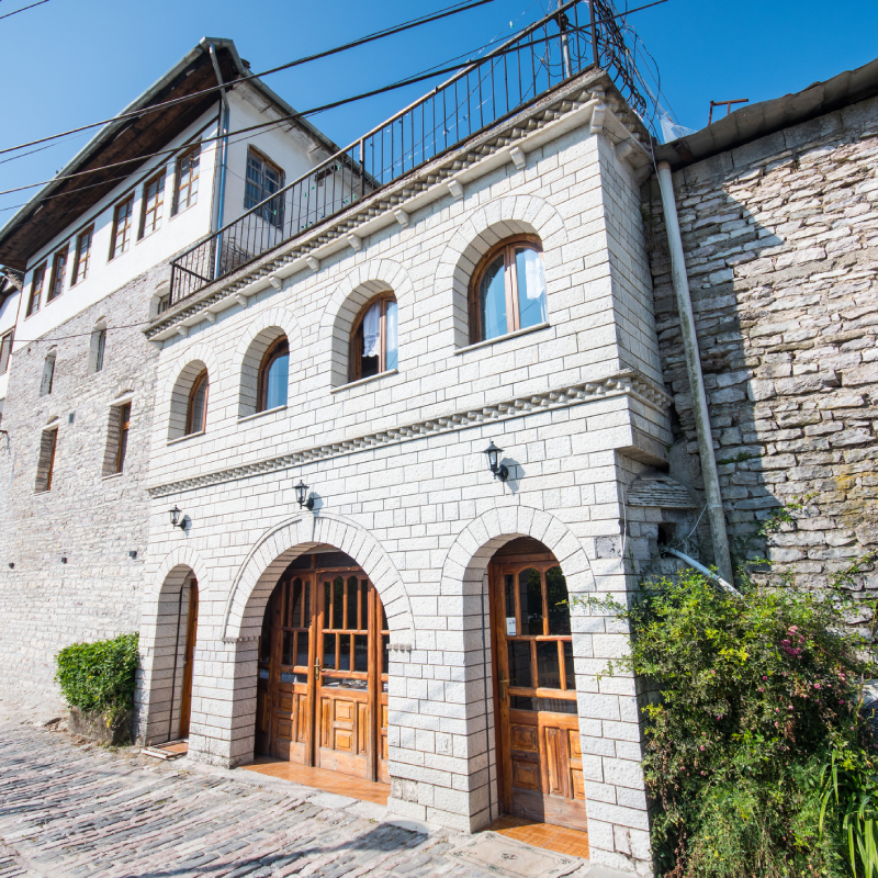 Gjirokaster hotels